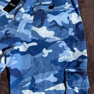 Brand NEW cargo pants